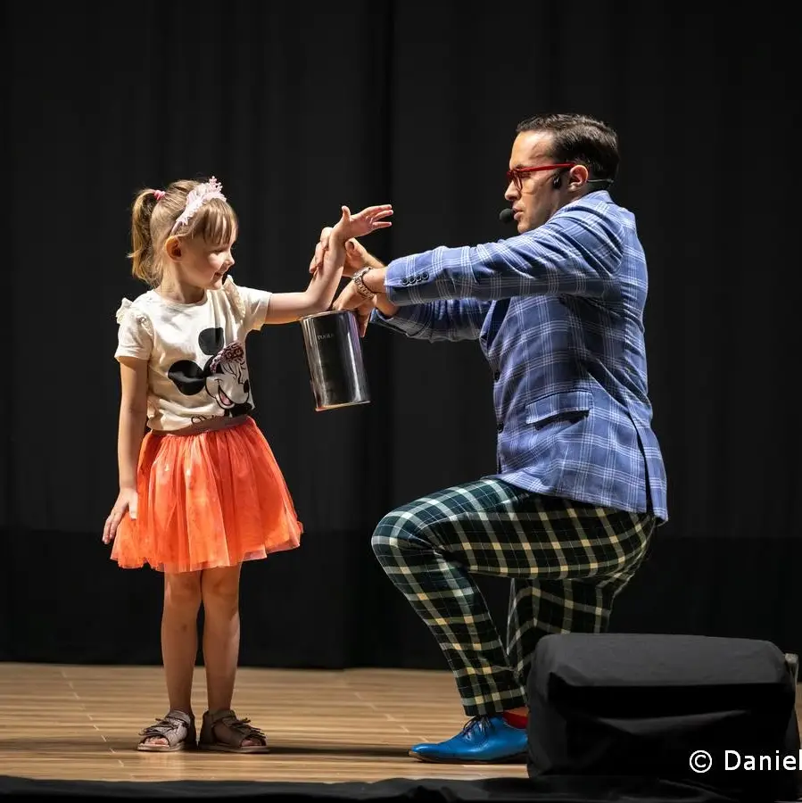 iluzjonista dla dzieci w domu kultury